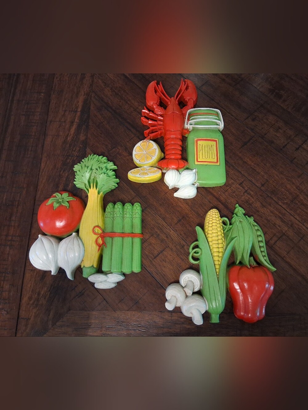Vintage 1975 Homco Retro Wall Hangings